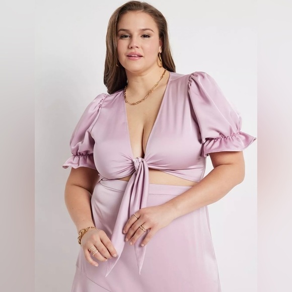 ELOQUII Satin Crop Top & Skirt Set - Picture 2 of 9